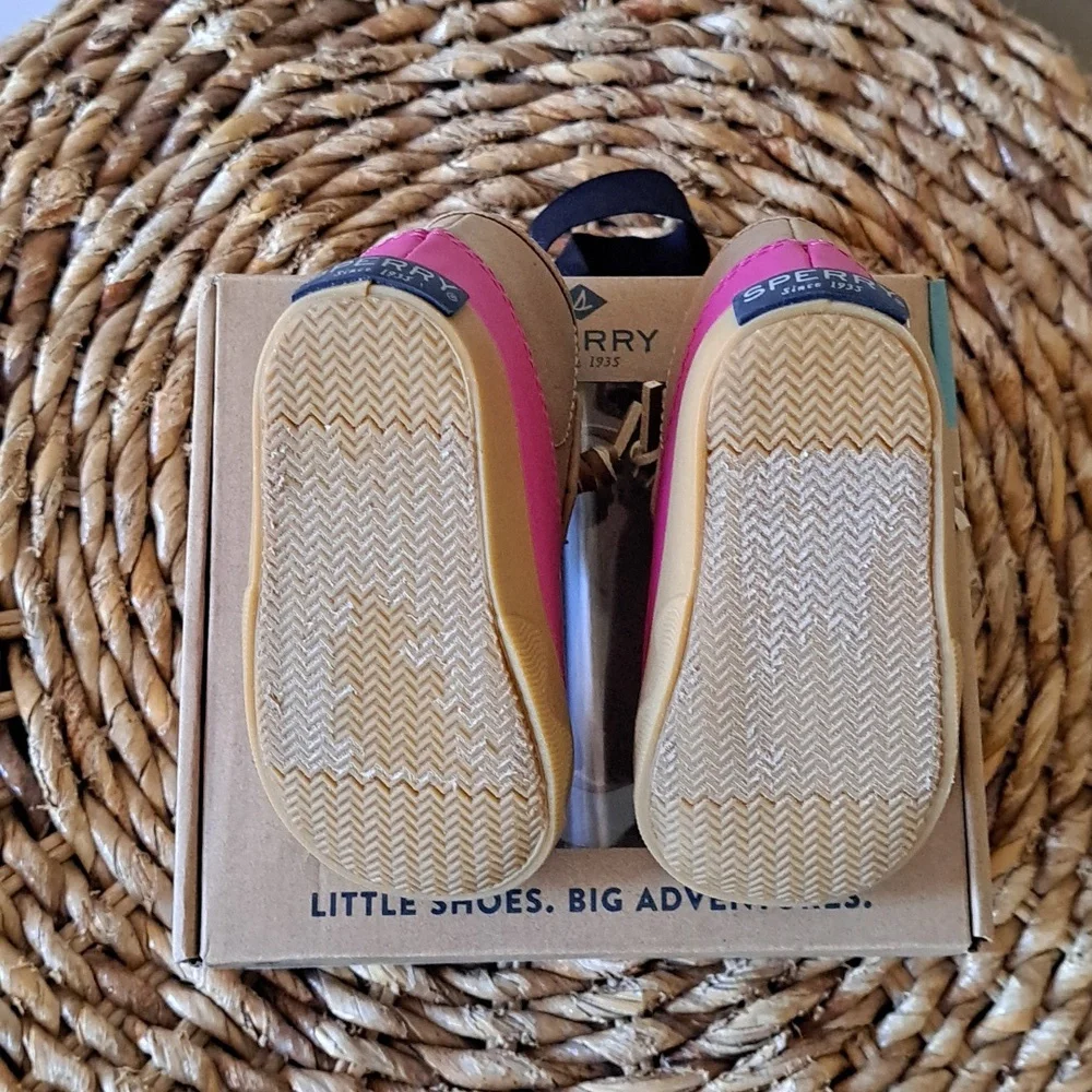 NWOT SPERRY Infant Girls Iccestorm Crib Pink/Tan‎ Booties Ankle Straps S-2